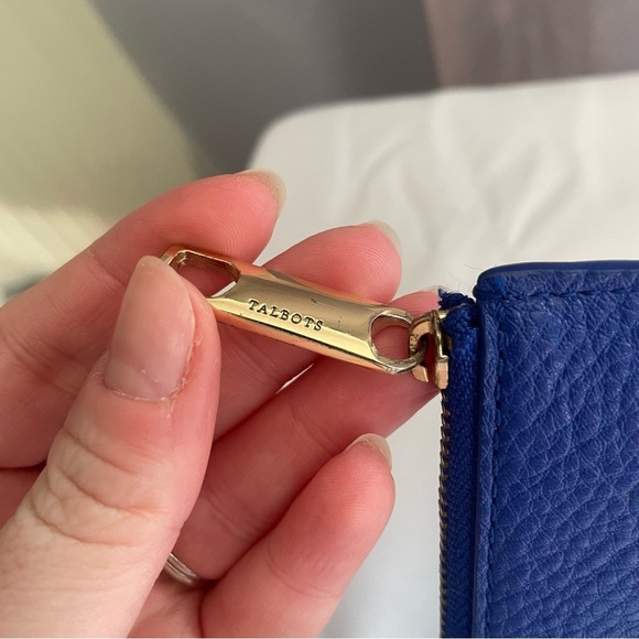 Talbot's Two Toned Blue Leather Card Case Zip Wallet Pouch Front Pocket - Picture 7 of 7